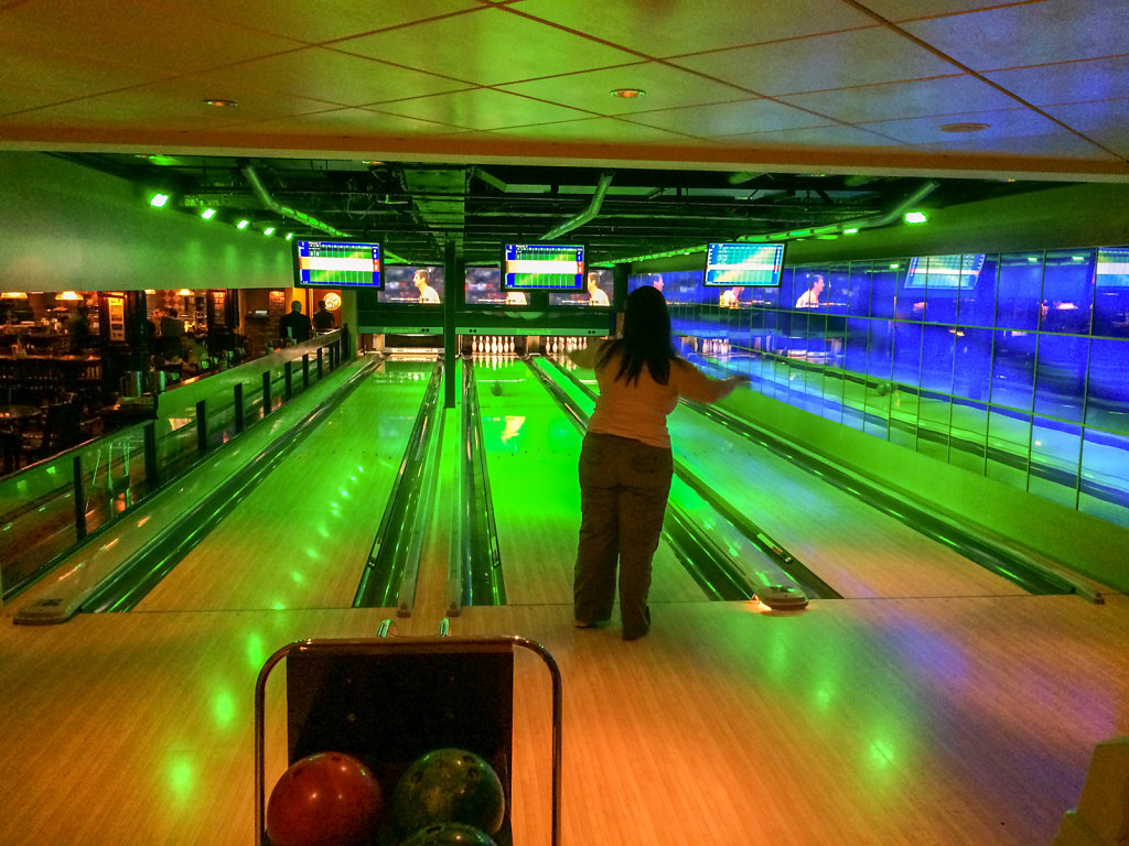 Lots of body english