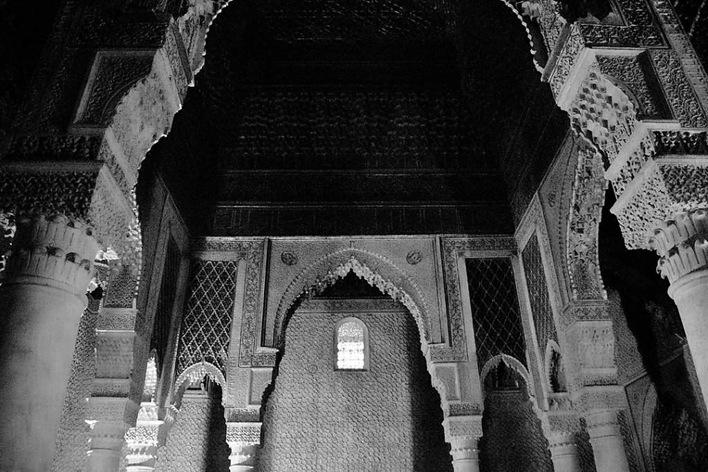 Room of the twelve columns