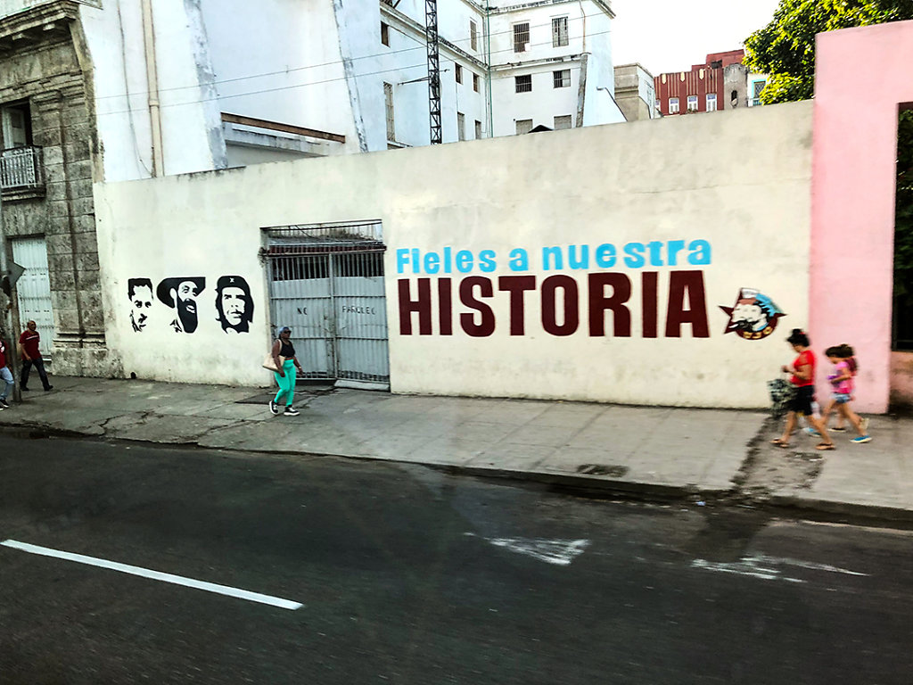 Fieles a nuestra historia