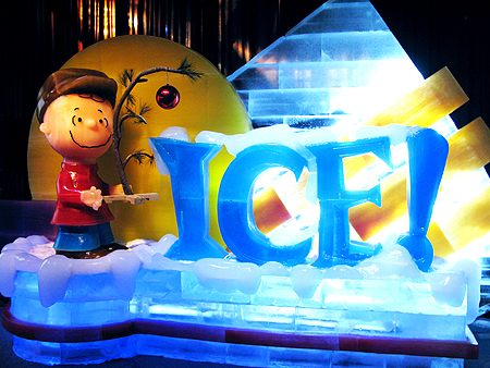 ICE! Gaylord Texan Charlie Brown Christmas sager.org