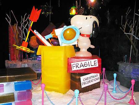 ICE! Gaylord Texan Charlie Brown Christmas sager.org