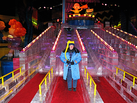 ICE! Gaylord Texan Charlie Brown Christmas sager.org