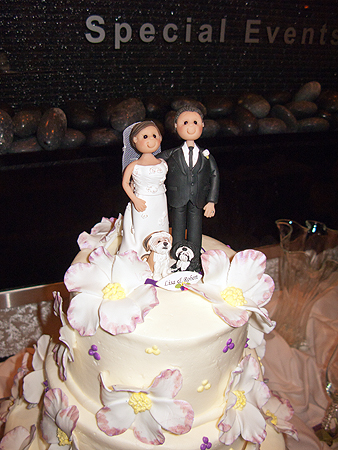 Wedding cake topper dogs