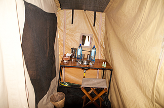 Camp tent serengetti bathroom vanity