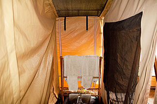 tent camp serengetti towel