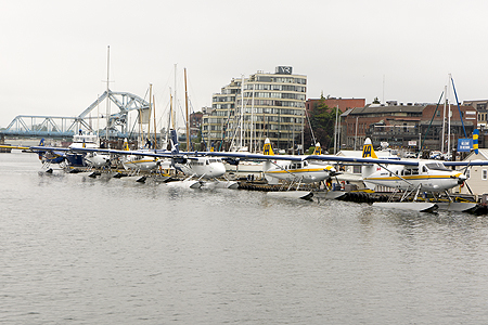 Float planes Canada