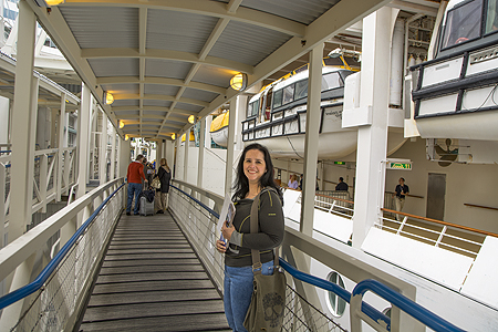 Royal Carribbean Radiance of the Seas boarding