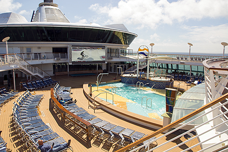 Radiance of the seas pool