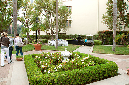 Paramount Studios Tour Lunch