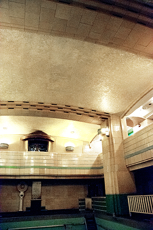 Queen Mary First Class Pool