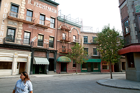 WB backlot tour