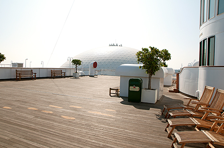 Queen Mary deck