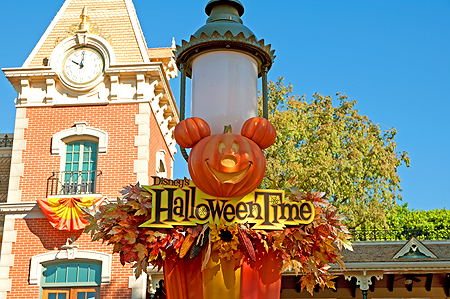 California Disneyland Halloween Time