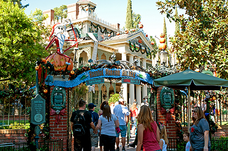 Disney Haunted Mansion Nightmare