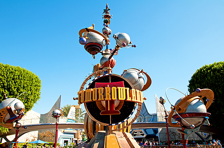 Tomorrow Land Disney