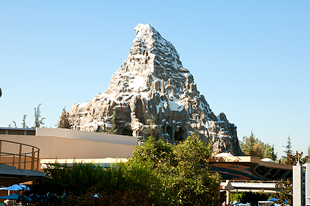 Disneyland Matterhorn