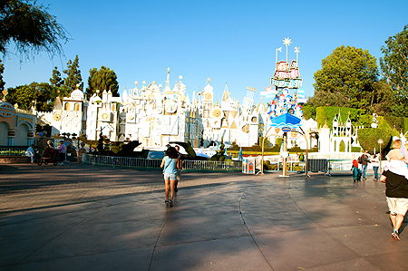 Disneyland It's a Small World