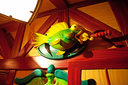 Mickey's House Fish Disneyland