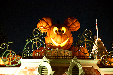 Disneyland Halloween Pumpkin