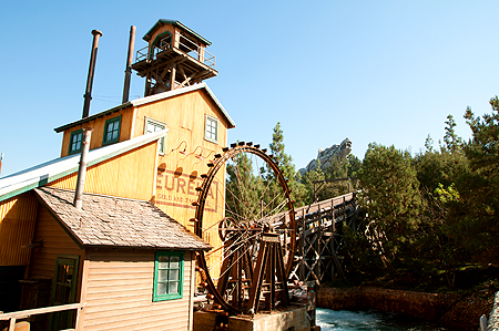Grizzly Rapids Peak Disneyland