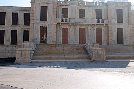 Universal Studio Backlot Tour