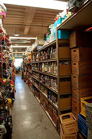 Props Universal Studios VIP Department Bottles