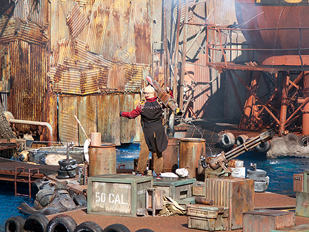 Water World Universal Studios Deacon