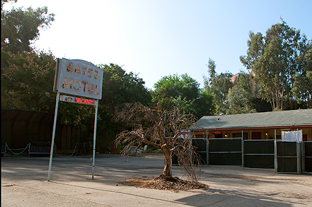Bates Motel Universal Studios VIP Tour