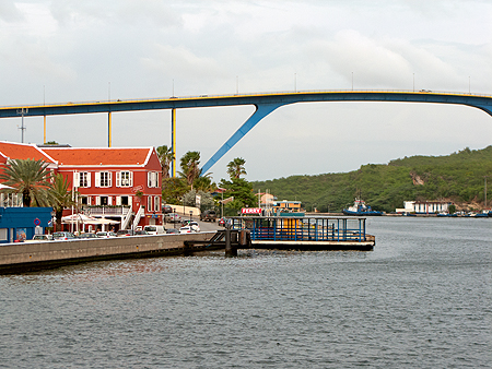Curacao highway