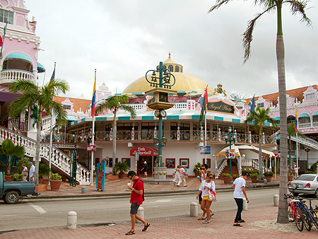 Aruba shopping