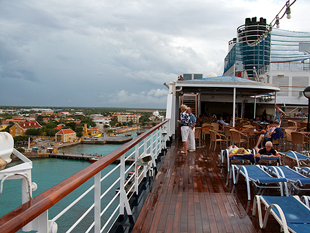 Bonaire rain Holland America Noordam