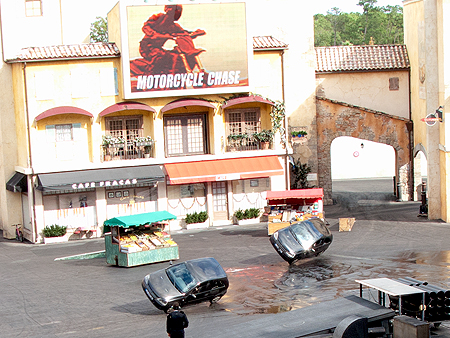 Lights, Motors, Action! Extreme Stunt Show!