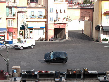 Lights, Motors, Action! Extreme Stunt Show!