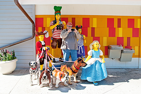 Lego Downtown Disney tourists