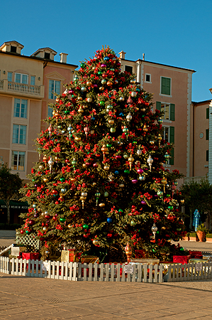Universal Portofino Bay Hotel Christmas