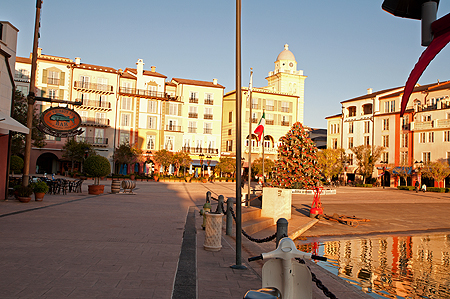 Universal Portofino Bay
