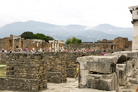 Pompeii forum