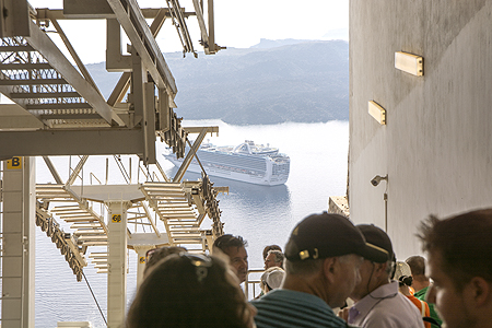 Santorini cable car
