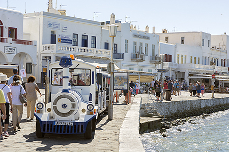 Mykonos train