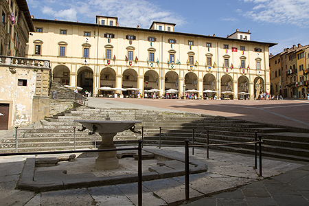 Arezzo Piazza